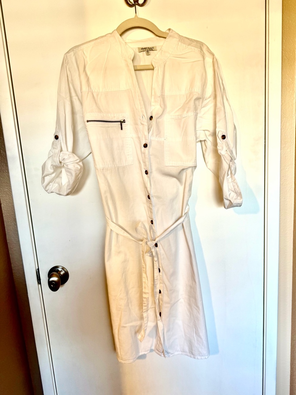 Women’s 2X dress White Button-Front Shirt Dress with Tie Waist